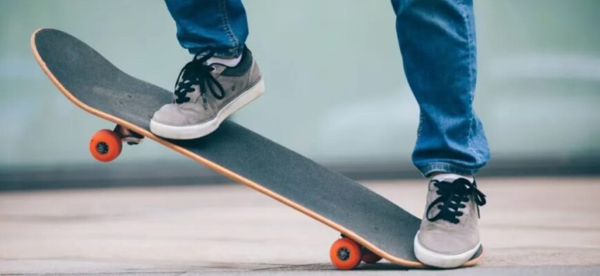 Weight Can A Skateboard Hold: 7 Top FAQ & Best Review